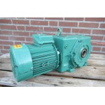 115 RPM 1,5 kW Asmaat 38 mm. Unused.